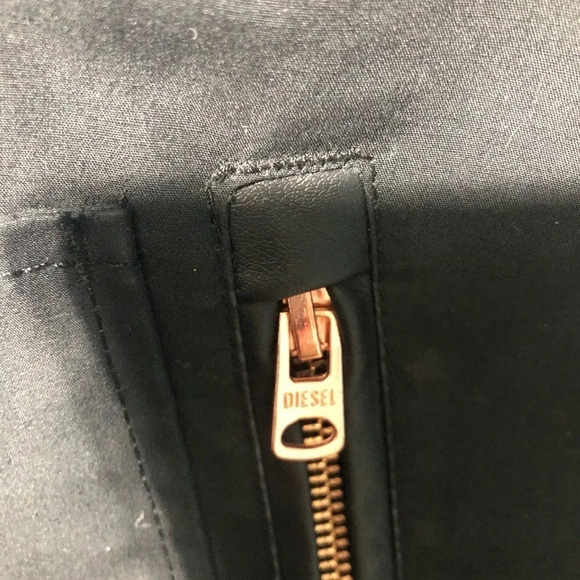 Diesel Women’s mid length jacket with drawstring waist (M) - Picture 8 of 16